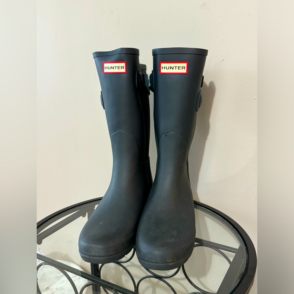 Hunter rain shoes. Rubber shoes Hunter Back Strap Adjustable Tall/Short Boot